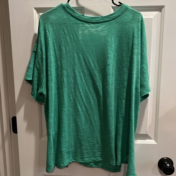 Free people - Picture 3 of 3